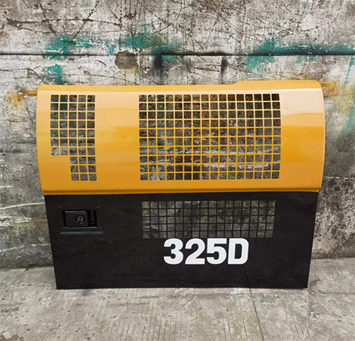 CAT325D Radiator door.jpg