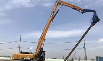 Piling boom
