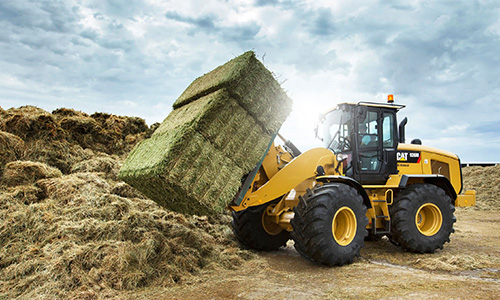 Loader_attachments-Hay Fork.jpg
