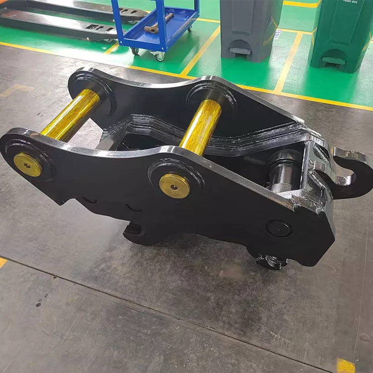 CAT313 dual lock hitch