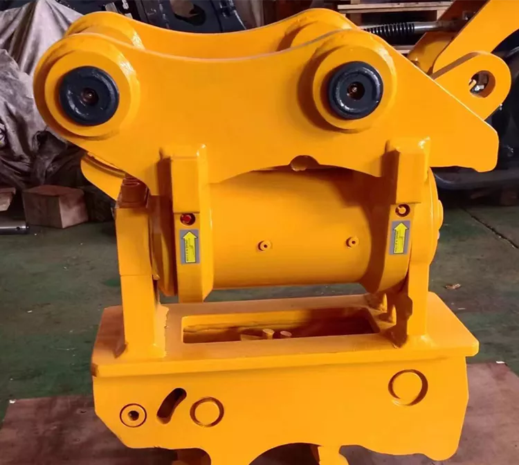 CAT 306 Tilt quick coupler